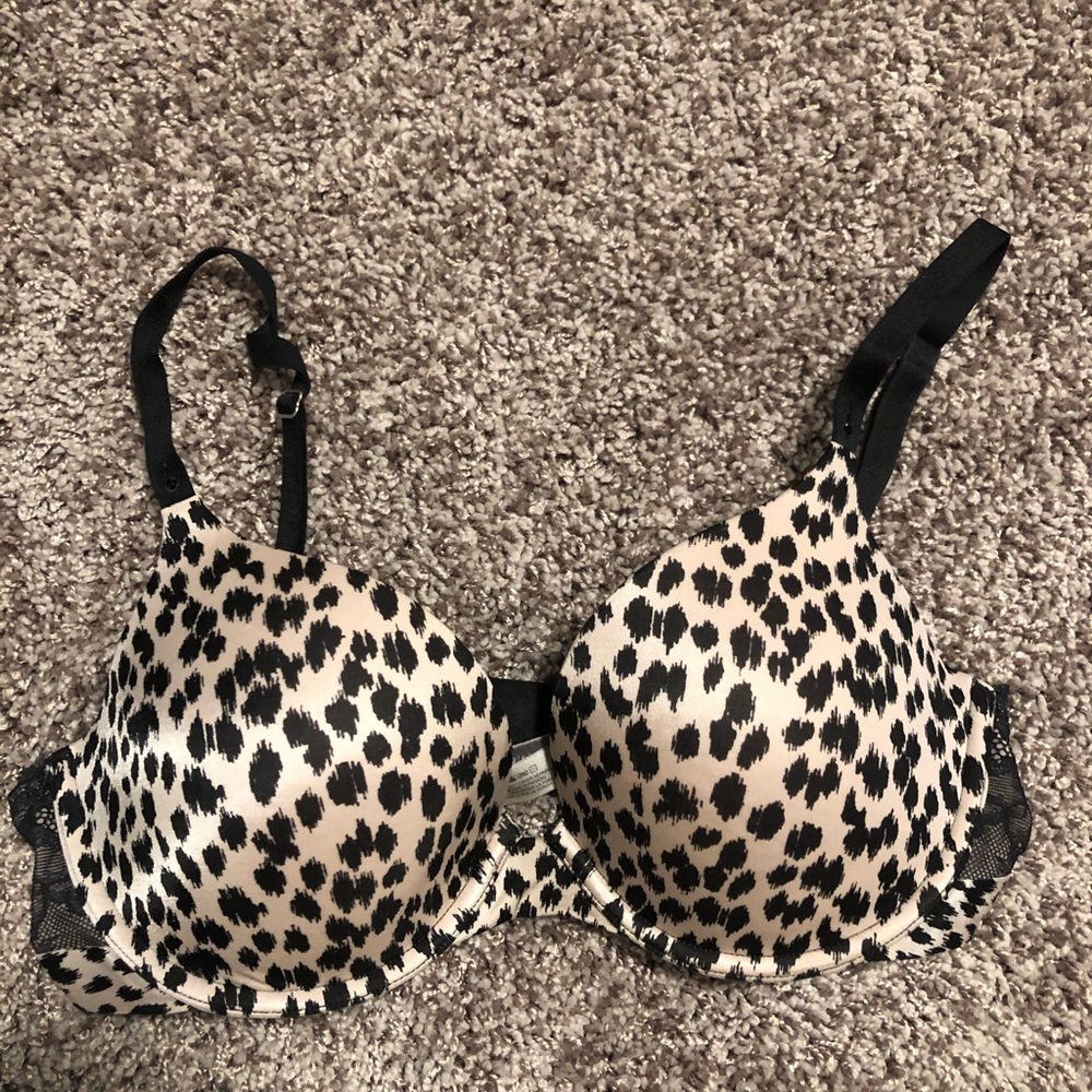 Victoria secret bra !